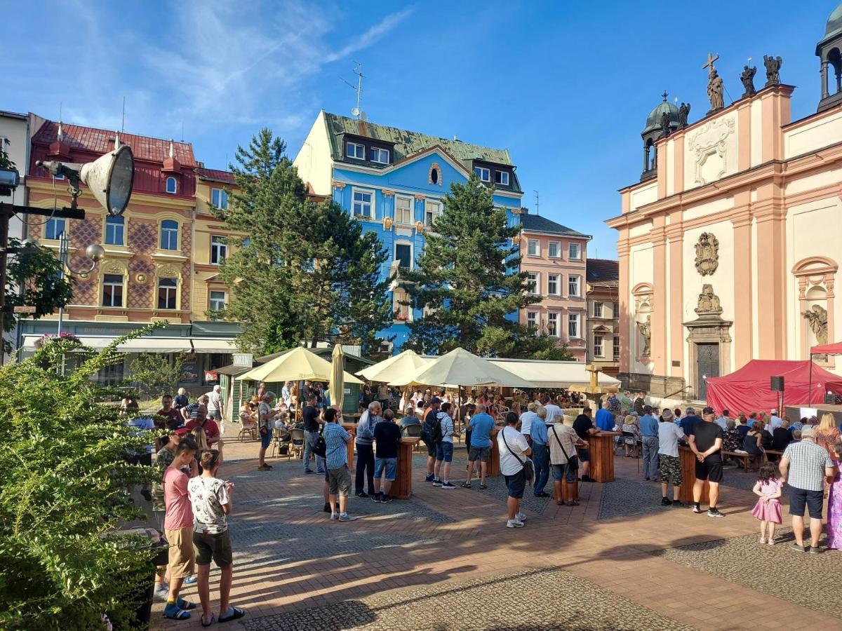 Apartments Rose Garden Decin Buitenkant foto